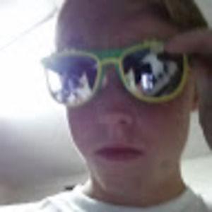 Meet your Posher, Connor